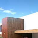BL House - Studio Guilherme Torres © Beto Consorte