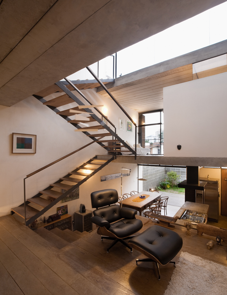 Juranda House / Apiacás Arquitetos