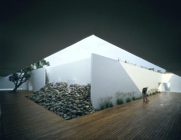 Santa Maria / Hierve-Diseñeria