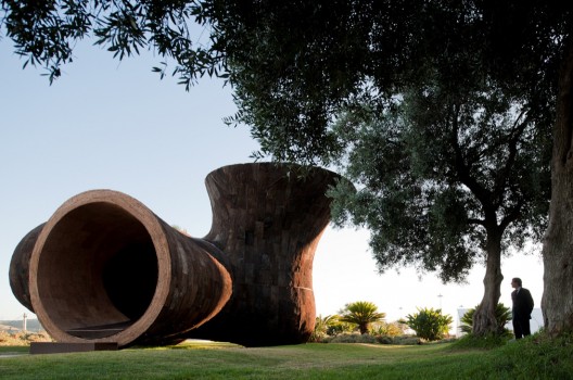 Habitable Sculpture - Miguel Arruda