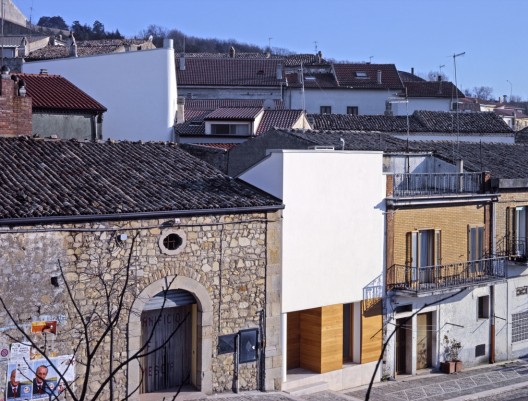 Two Houses in Orsara - Raimondo Guidacci