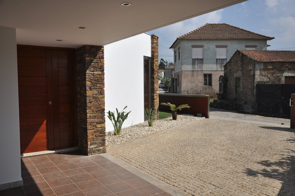House in Macieira I / Arqu’s