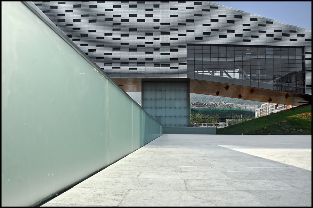 steven holl @ vanke center 14 © d.teil