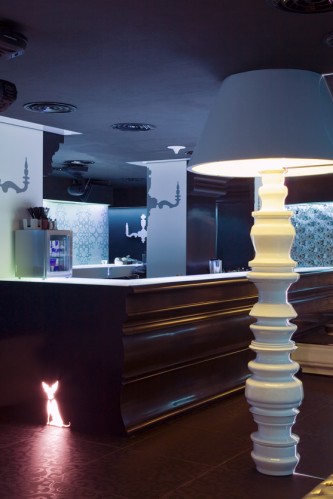 Interior - Shade Club - SquareONE