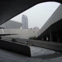 Guangzhou Opera House - Zaha Hadid © Sharwe
