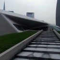 Guangzhou Opera House - Zaha Hadid © Sharwe