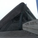 Guangzhou Opera House - Zaha Hadid © Sharwe