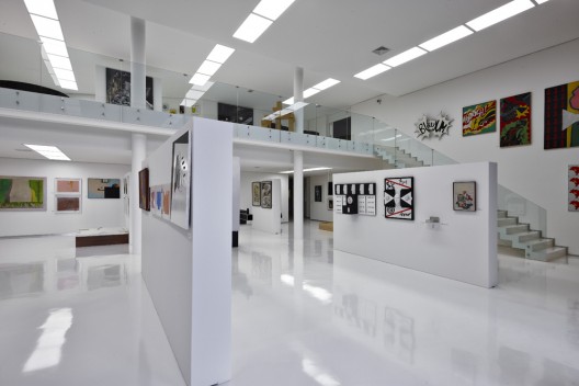JE House - Humberto Hermeto
