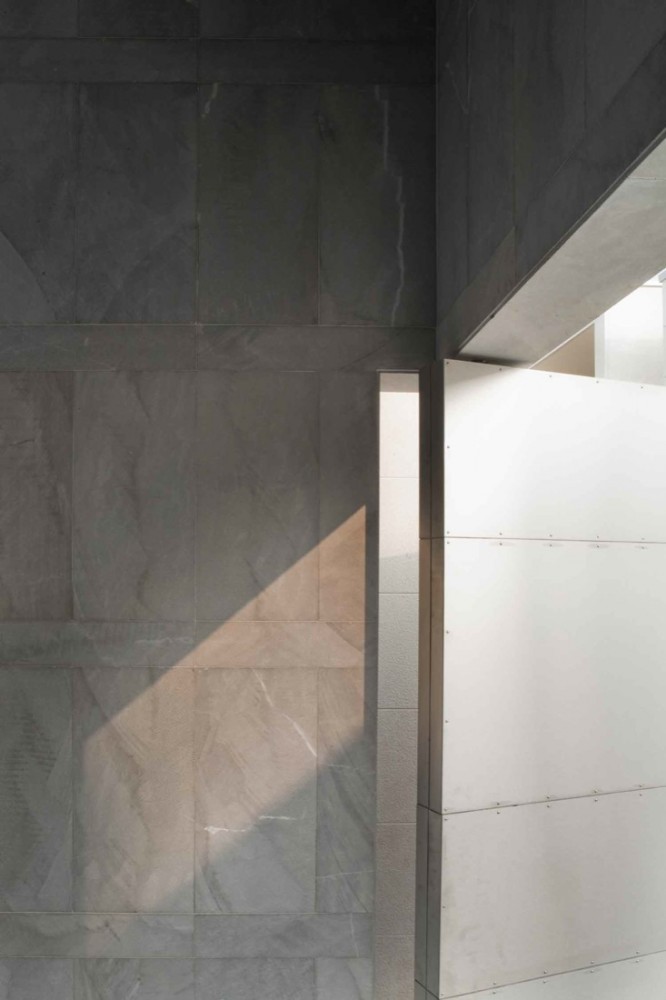 Family Chapel / EXiT architetti associati
