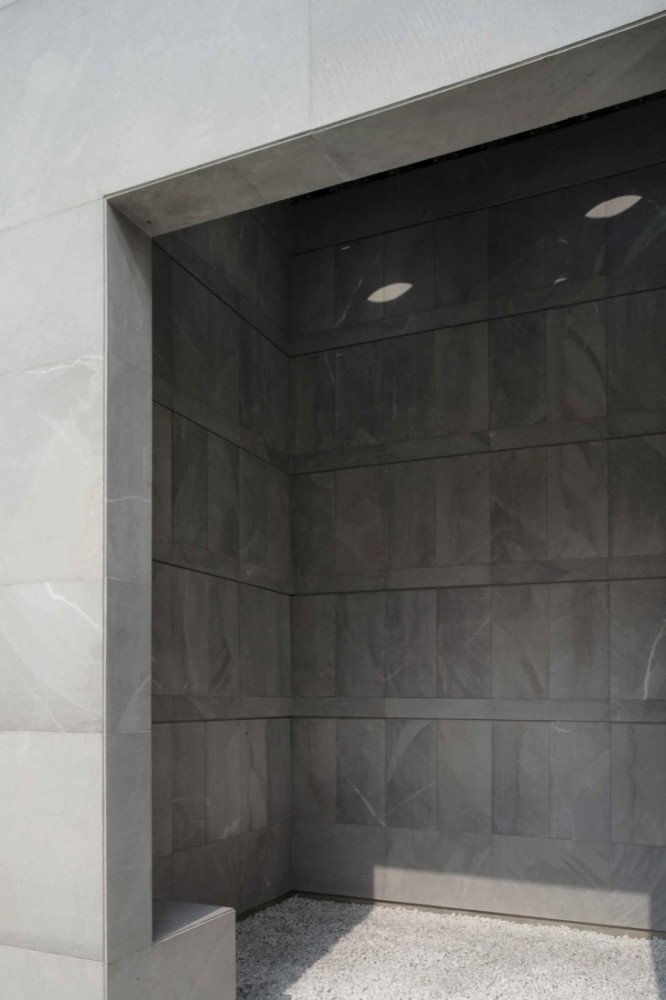 Family Chapel / EXiT architetti associati
