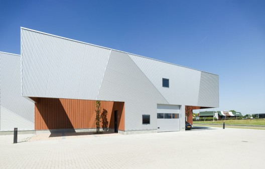 PvMG Trade & Business Center - Hoogte Twee Architecten