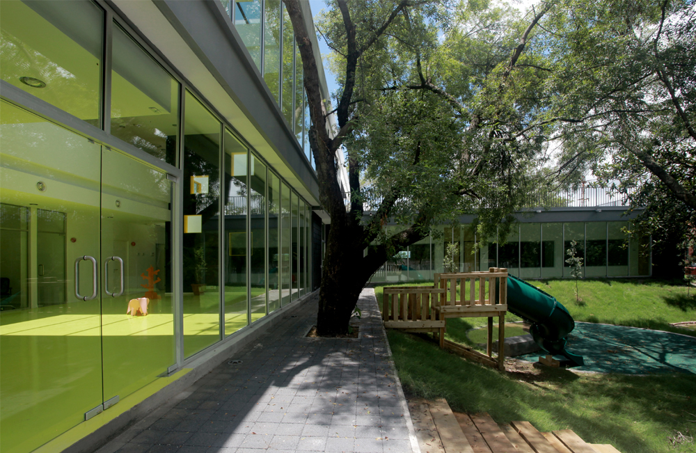 Docet Institute / stación-ARquitectura Arquitectos