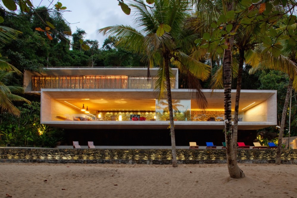 Paraty House - Marcio Kogan © Nelson Kon