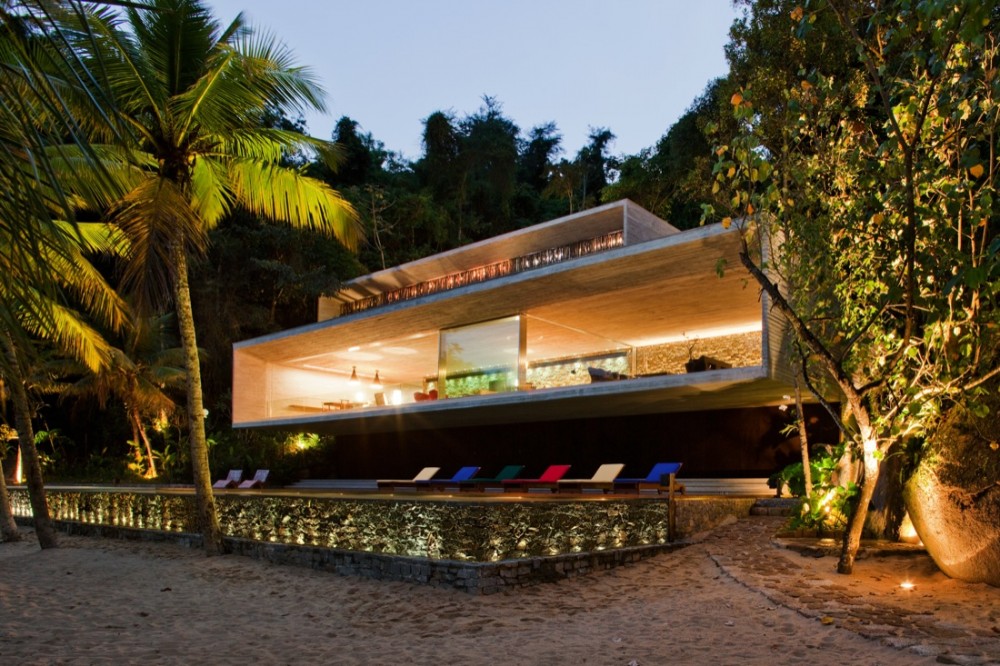 Paraty House - Marcio Kogan © Nelson Kon