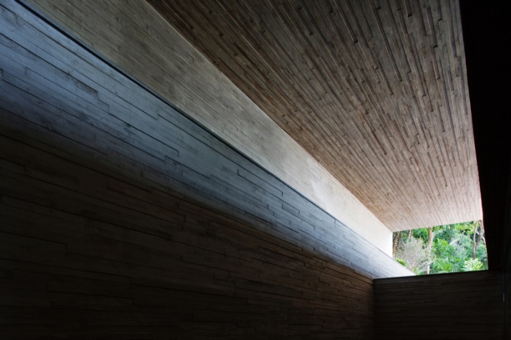 Paraty House - Marcio Kogan © Nelson Kon