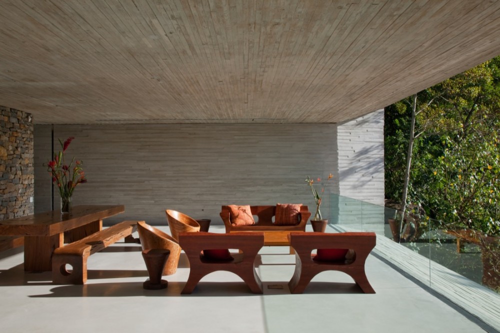 Paraty House / Marcio Kogan