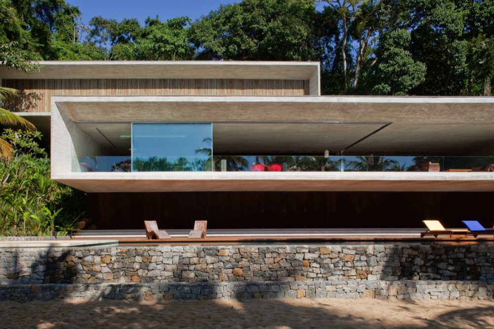 Paraty House - Marcio Kogan © Nelson Kon