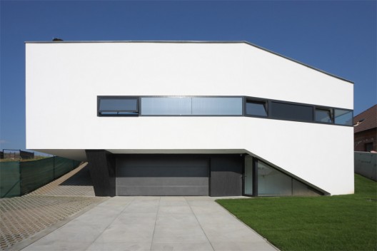 House - Dom Zlomu - Paulíny Hovorka Architekti