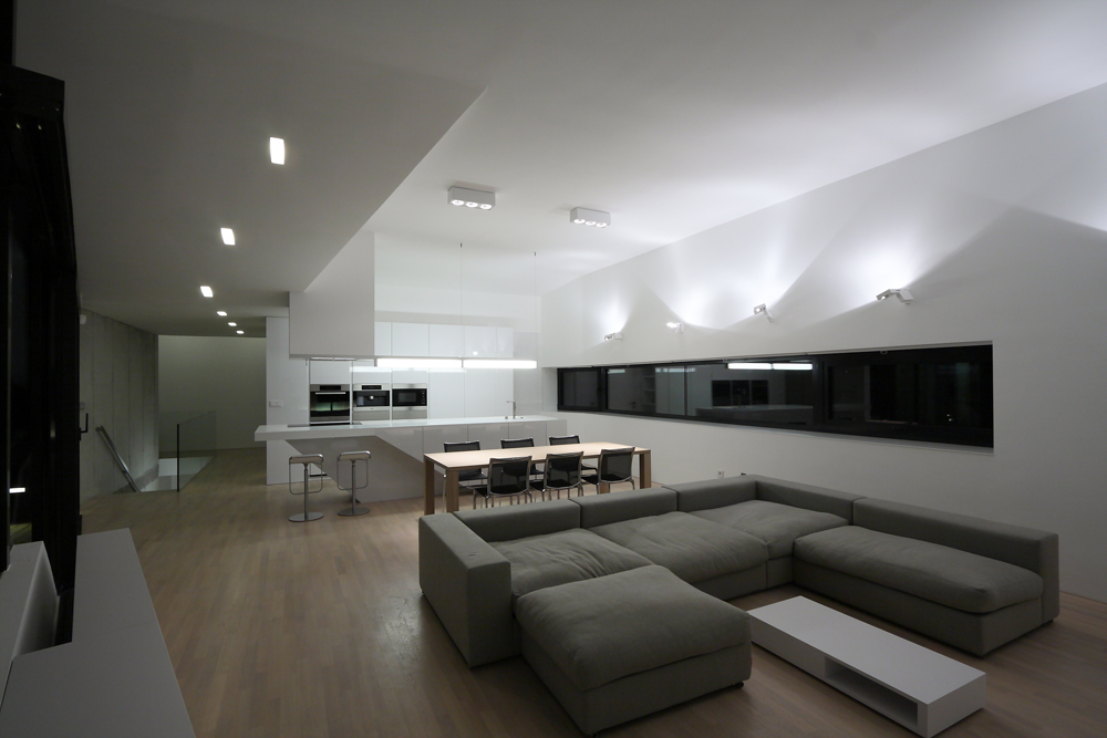 House - Dom Zlomu - Paulíny Hovorka Architekti © Courtesy of PHA