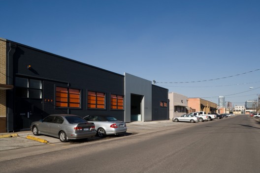 Light & Sie Art Gallery - LaguardaLow Architects