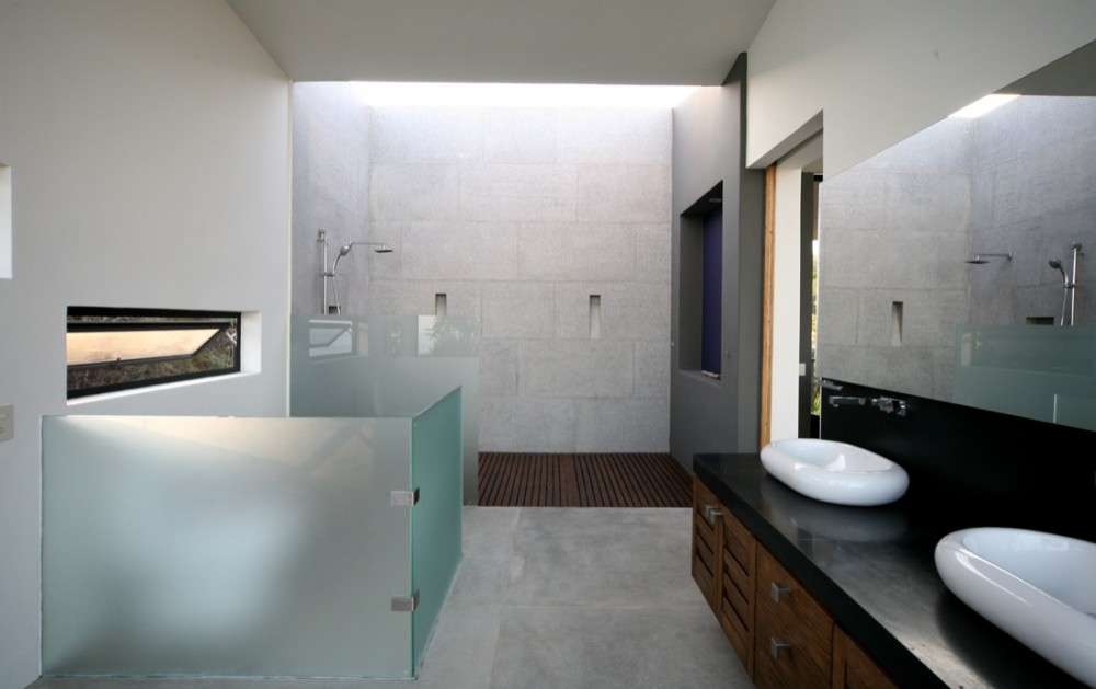 Zamel House / Kontrast Arquitectura