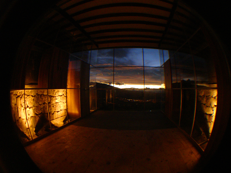 Greenhouse Atelier - al bordE © Pascual Gangotena