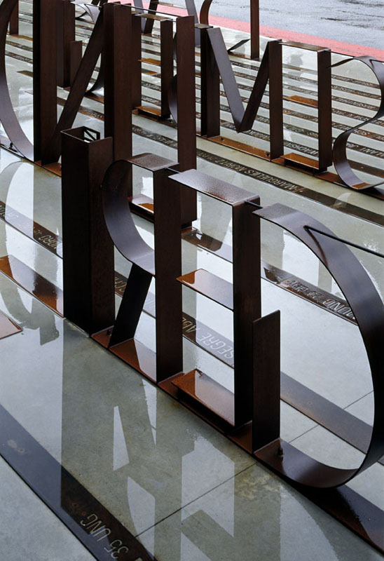 Jewish Deportation Memorial / Studio Kuadra