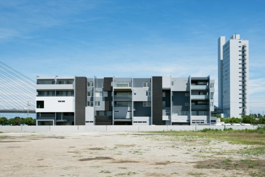 Intefeel - Tsubasa Iwahashi Architecture