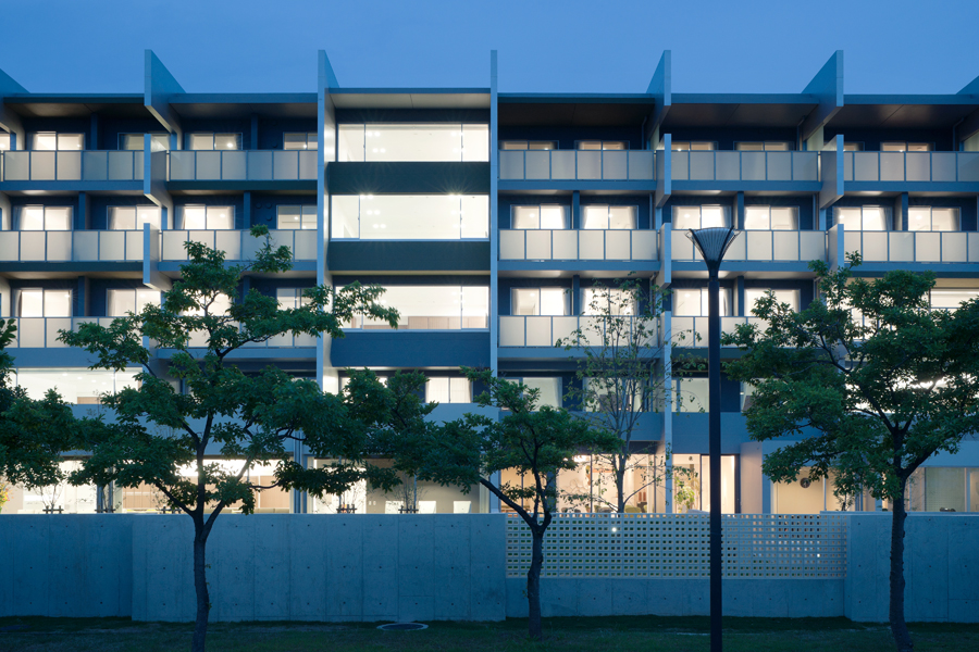 Intefeel - Tsubasa Iwahashi Architecture © Takumi Ota