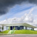 Sports Pavilion - MoederscheimMoonen Architects Sports Pavilion - MoederscheimMoonen Architects © Rob ‘t Hart