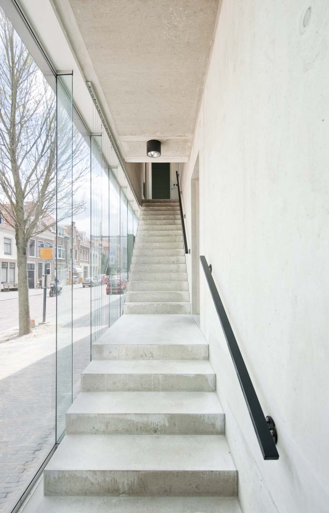 Black House / Bakers Architecten