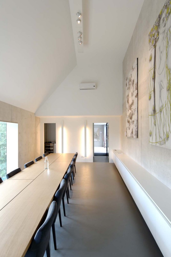 Black House / Bakers Architecten