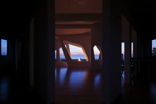 A House Awaiting Death - EASTERN Design Office