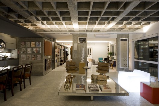 Residence on Paulista Avenue - Piratininga Arquitetos Associados