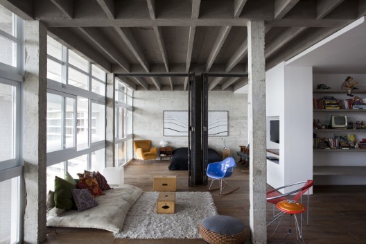 Copan Apartment - Felipe Hess - Renata Pedrosa