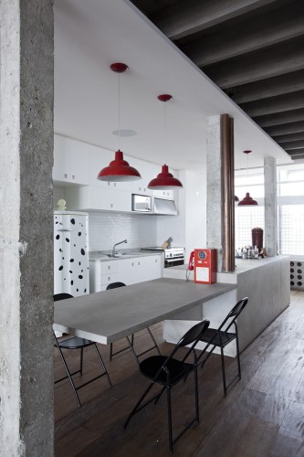 Copan Apartment - Felipe Hess - Renata Pedrosa