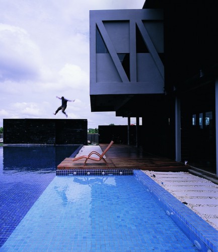 Ubon House - Supermachine Studio