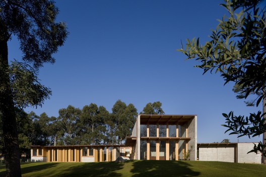 House in Madalena - Castanheira & Bastai Arquitectos Associados