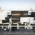 Black & White House - AGi Architects Black & White House - AGi Architects © Nelson Garrido