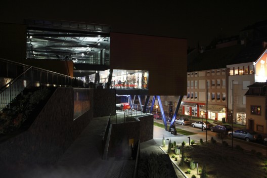 Cascade Commercial Center - Radionica Arhitekture