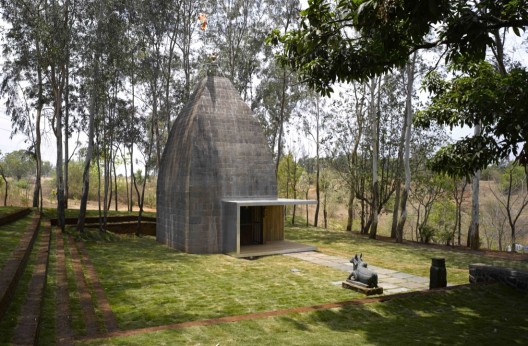 Shiv Temple - Sameep Padora & Associates