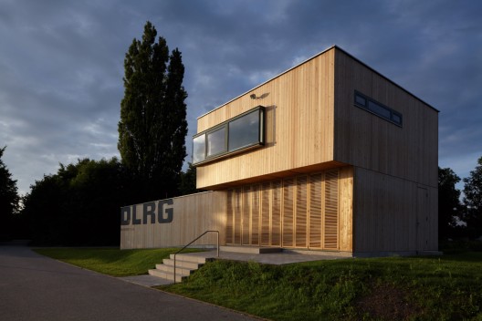 DLRG Lifeboat Station - Kunze Seeholzer