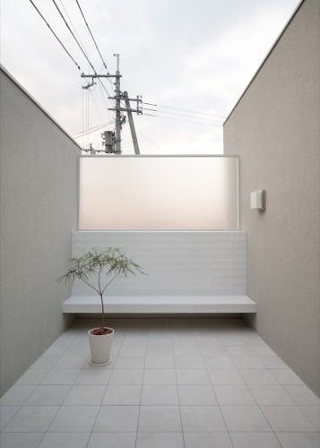 House of Reticence - FORM | Kouichi Kimura
