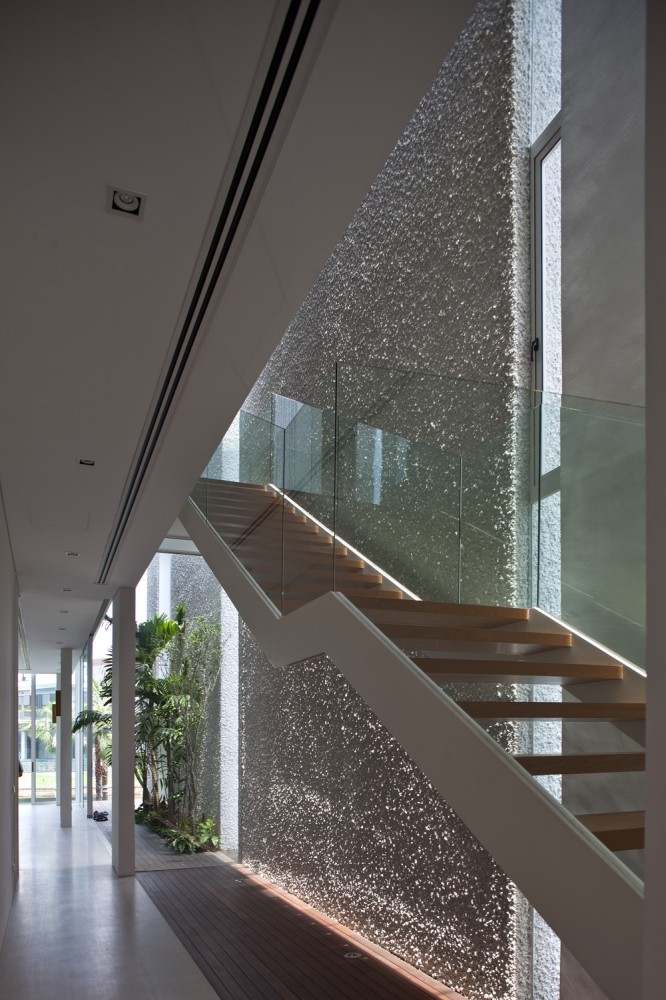 Sun Cap House / Wallflower Architecture + Design