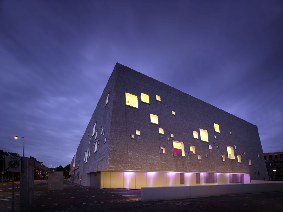 Schouwburg Amphion / Mecanoo