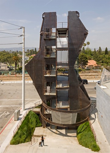 Samitaur Tower - Eric Owen Moss Architects