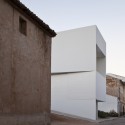House on the Castle Mountainside - Fran Silvestre Arquitectos House on the Castle Mountainside - Fran Silvestre Arquitectos © Fernando Alda