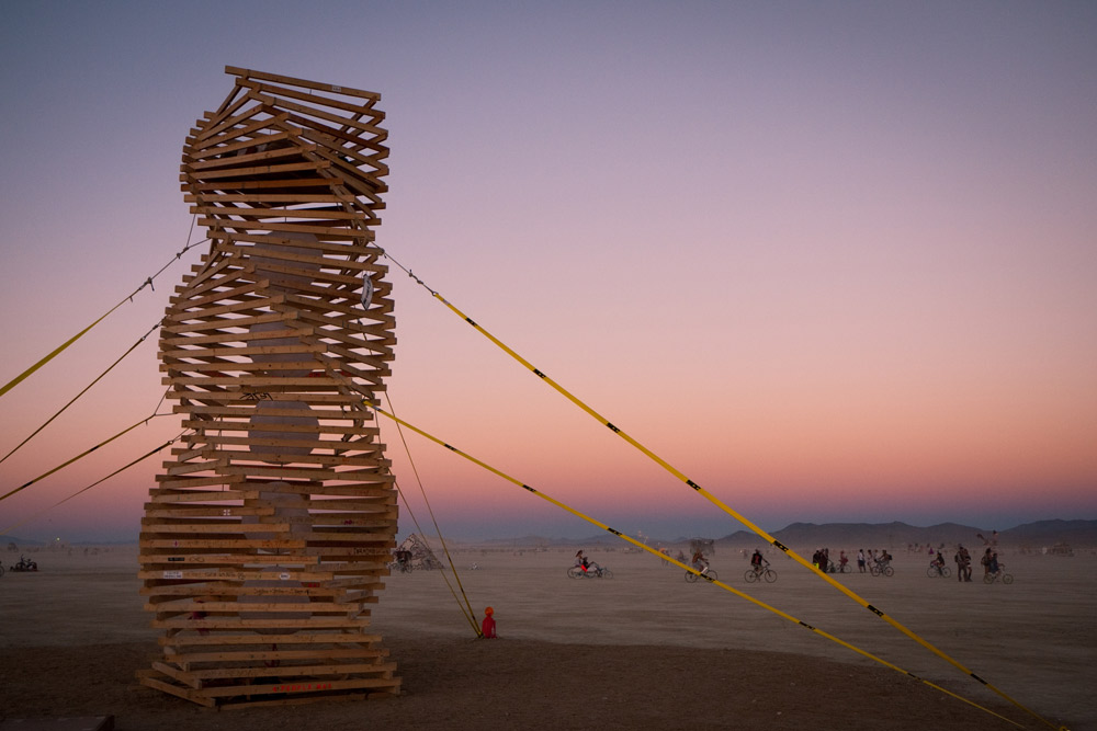 Helix Spire / Erich Remash + Chris Thomas