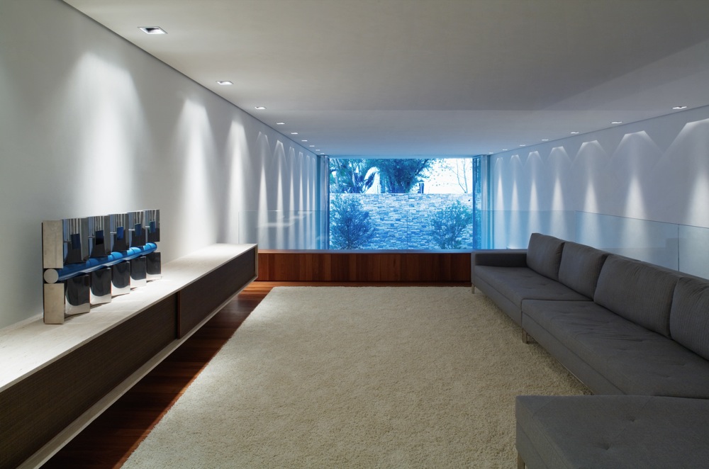 Corten House - Marcio Kogan © Nelson Kon