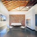 CaesarStone Showroom - Dan Brunn © Dan Brunn